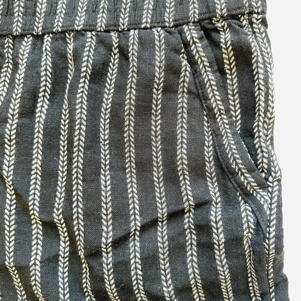 NWT SONOMA Women High Rise Pockets Ultra Waistband Striped Shorts Plus Size 4X - Picture 2 of 5